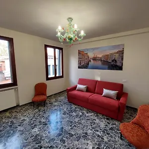 Residenza Donini In 1 , Venezia Italia