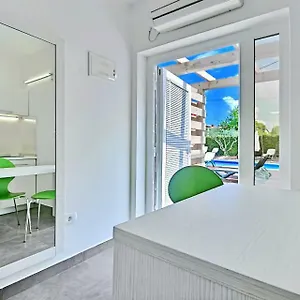 Elio Apartment Umag