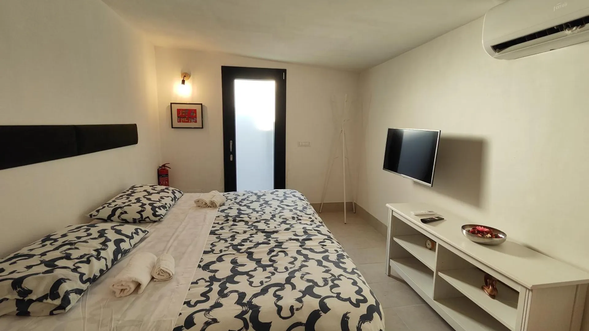 Il Quattro E L'Otto Villa Rome 0*,  Italy